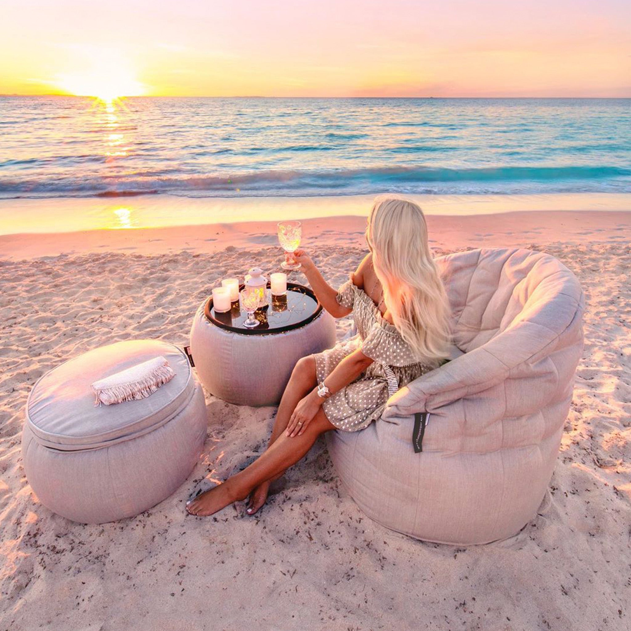 Butterfly Sofa - Outdoor/Interior