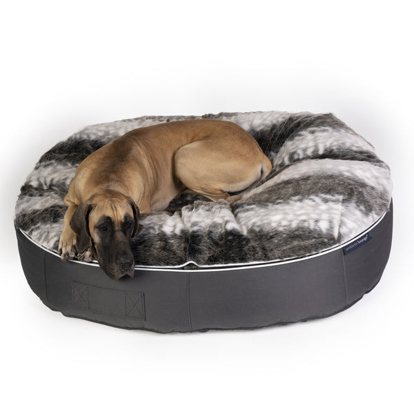 (XXL) Premium Indoor/Outdoor Dog Bed (Wild Animal)